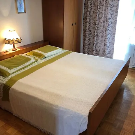 Lägenhet With Wifi Basanija, Umag - 27179