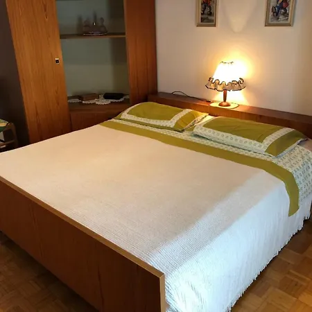 Διαμέρισμα With Parking Space Basanija, Umag - 27179 Bašanija